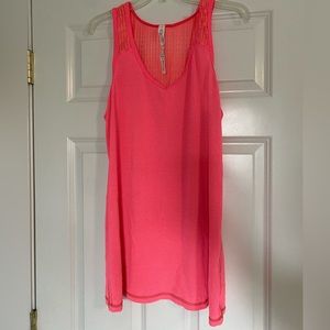 Lululemon workout tank with mesh lace back XL
